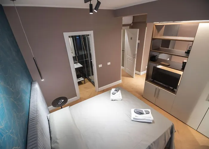 Frühstückspension Flat Urban 4*